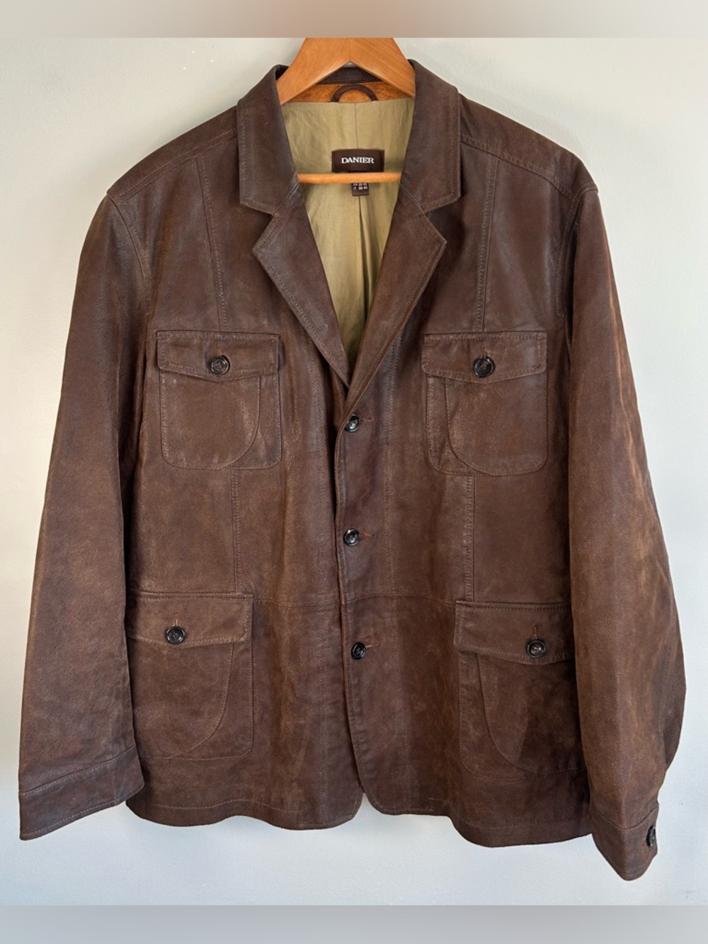 Danier Men’s Leather Jacket XXL Barn Military Field Style Brown Pig Leather NWOT